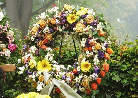 Tour d’horizon sur les compositions de fleurs d’obsèques