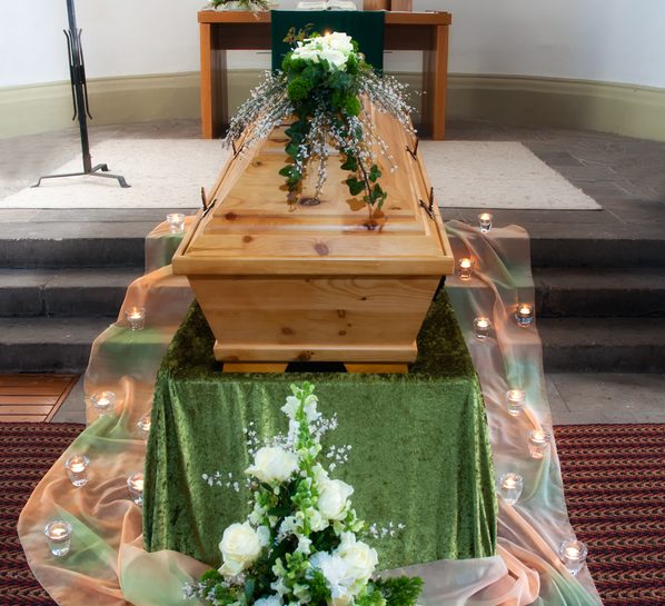 Comment habiller un mort ?