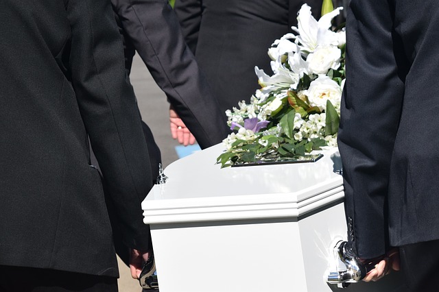 L’inhumation peut-elle se faire sur un terrain privé ?